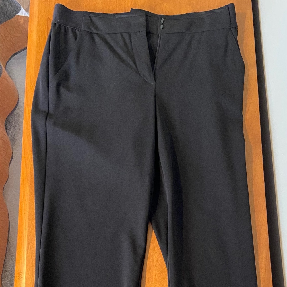 Armani Collezioni Black Stretch-Waist Slacks (6P)